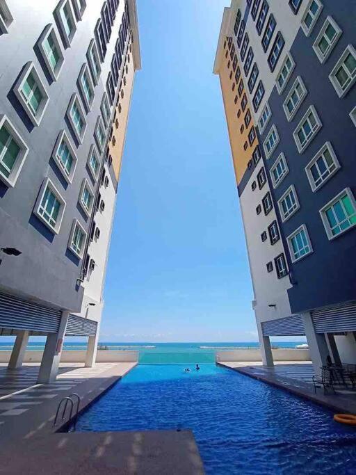 Orked Vanda, 3 Bedroom Apartment, Seaview Netflixwifiyoutube Kuala Terengganu Luaran gambar